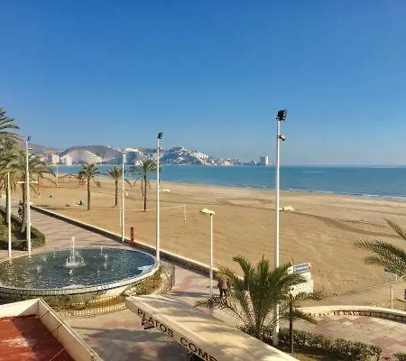 Elite En Playa San Antonio كولرا